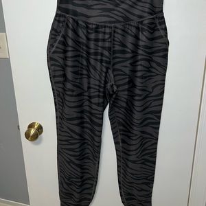 Old navy Powersoft jogger